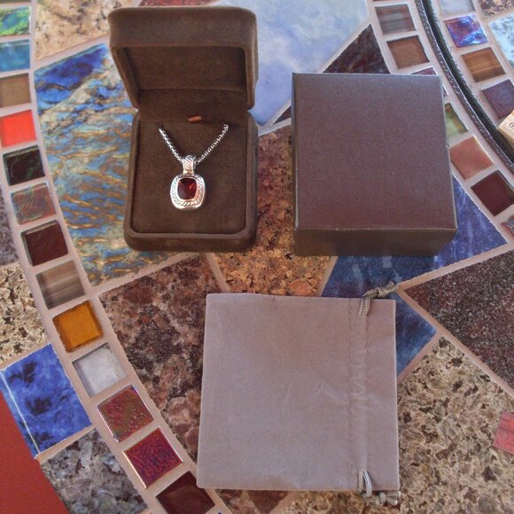 Rare & Retired David Yurman Albion Garnet Enhancer Pendant w/Chain - Picture 2 of 13